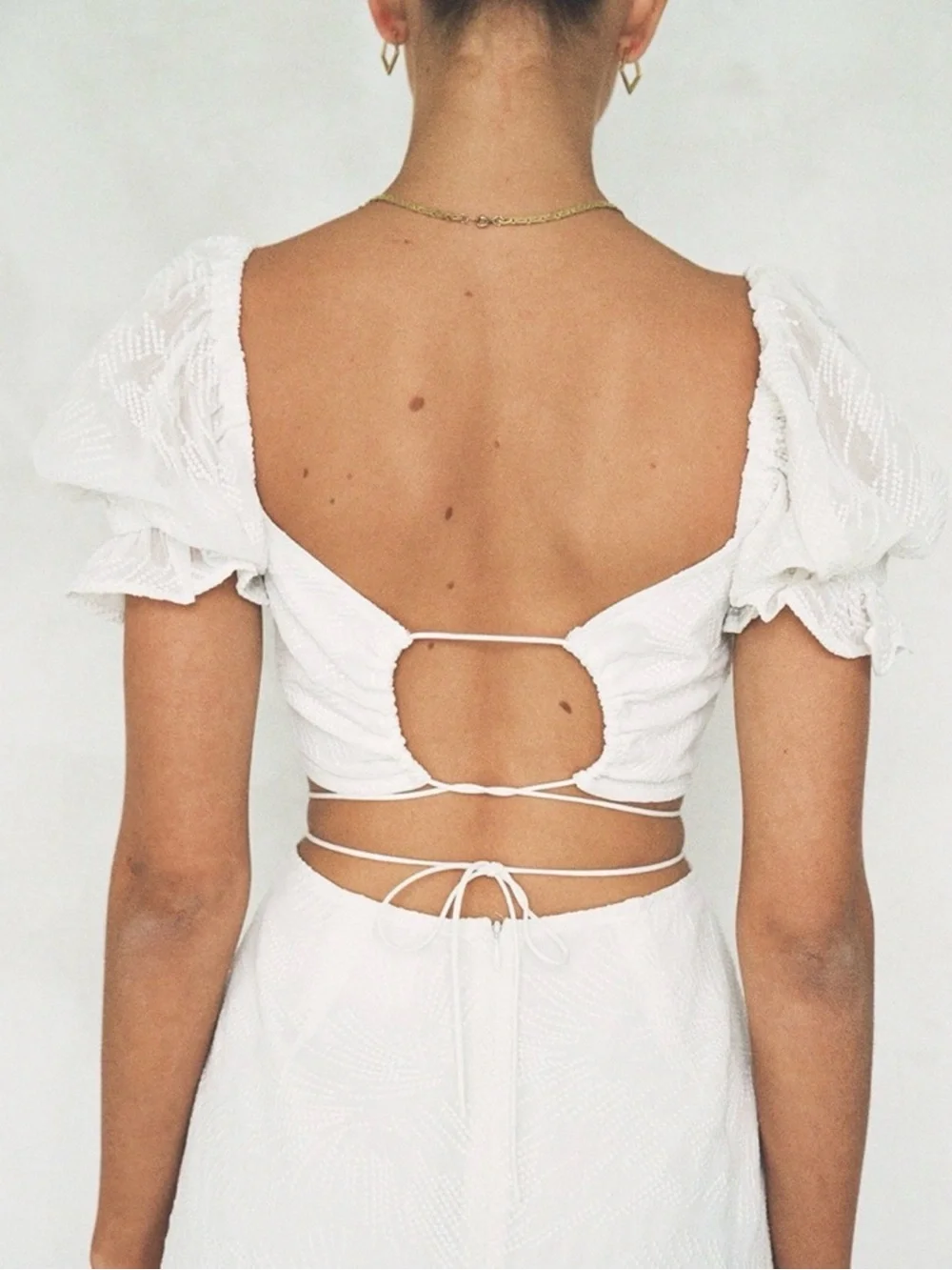 Sabo Starla Puff Sleeve Ribbed Bodycon Twist Front Mini Dress White size Small 4 - Picture 2 of 4